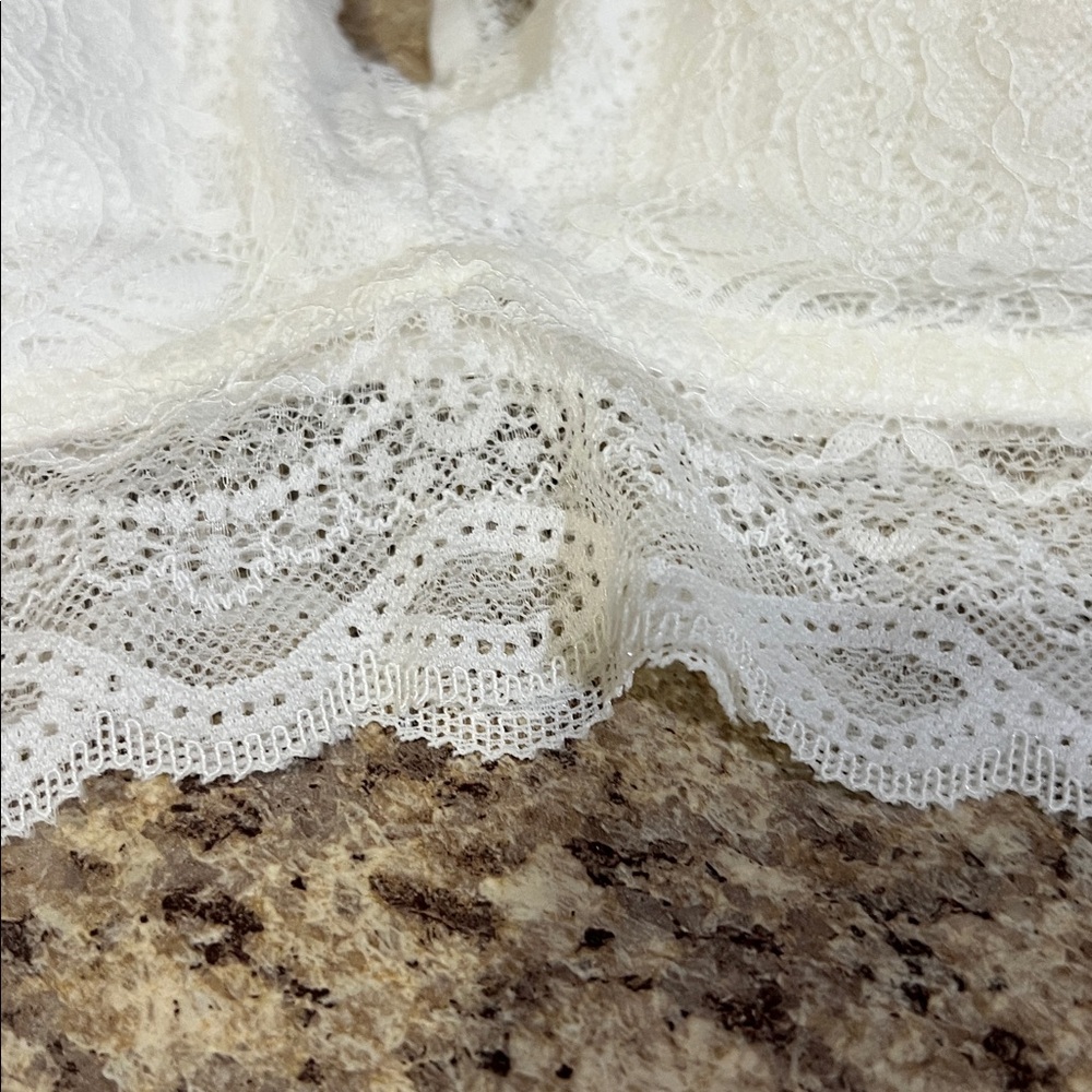Maurices Lace Bralette Duo - Black and White - Picture 3 of 11